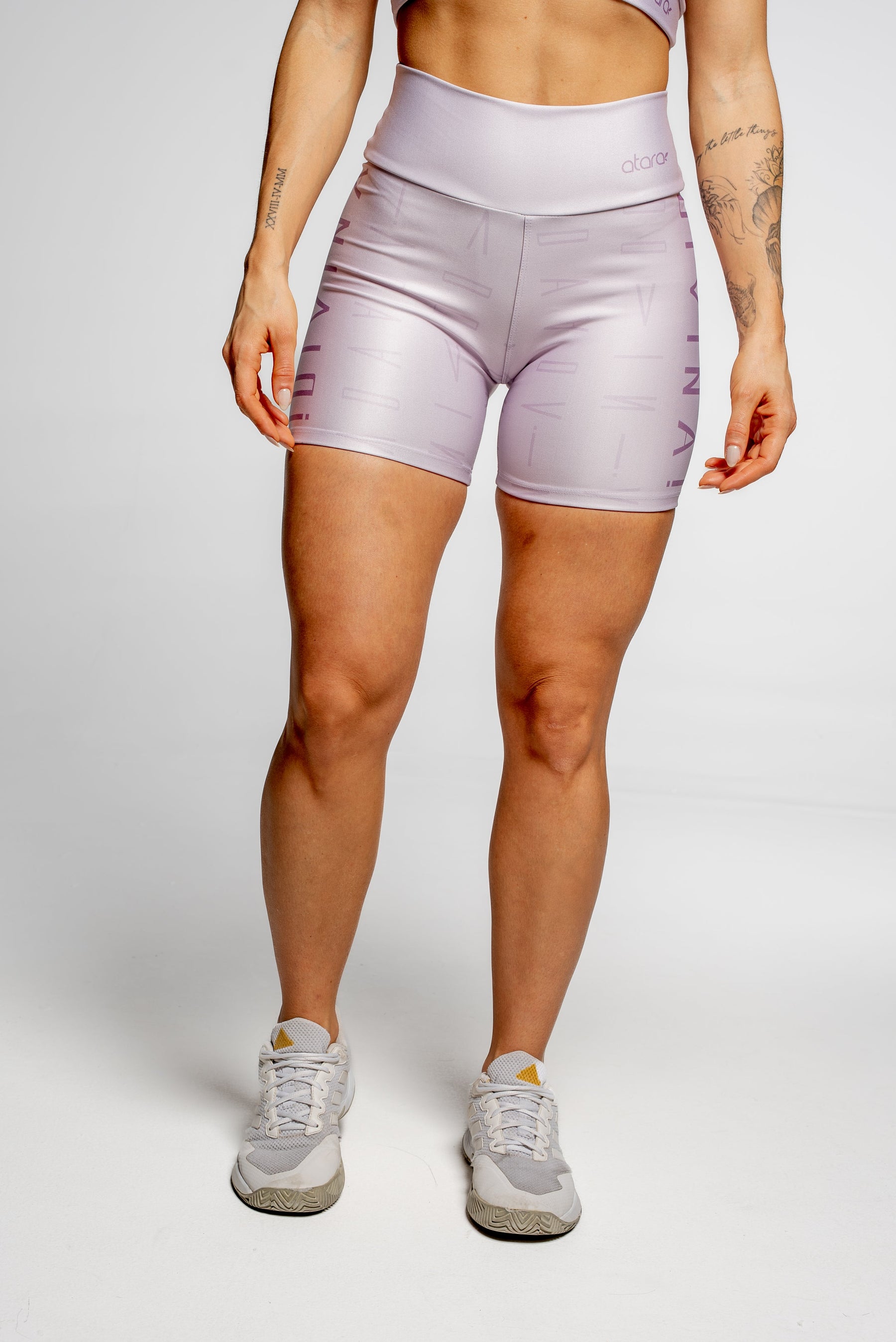 Bermuda Estampa Divina Lilás