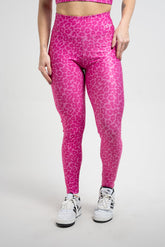Legging Estampa Localizada Onça Rosa Pink